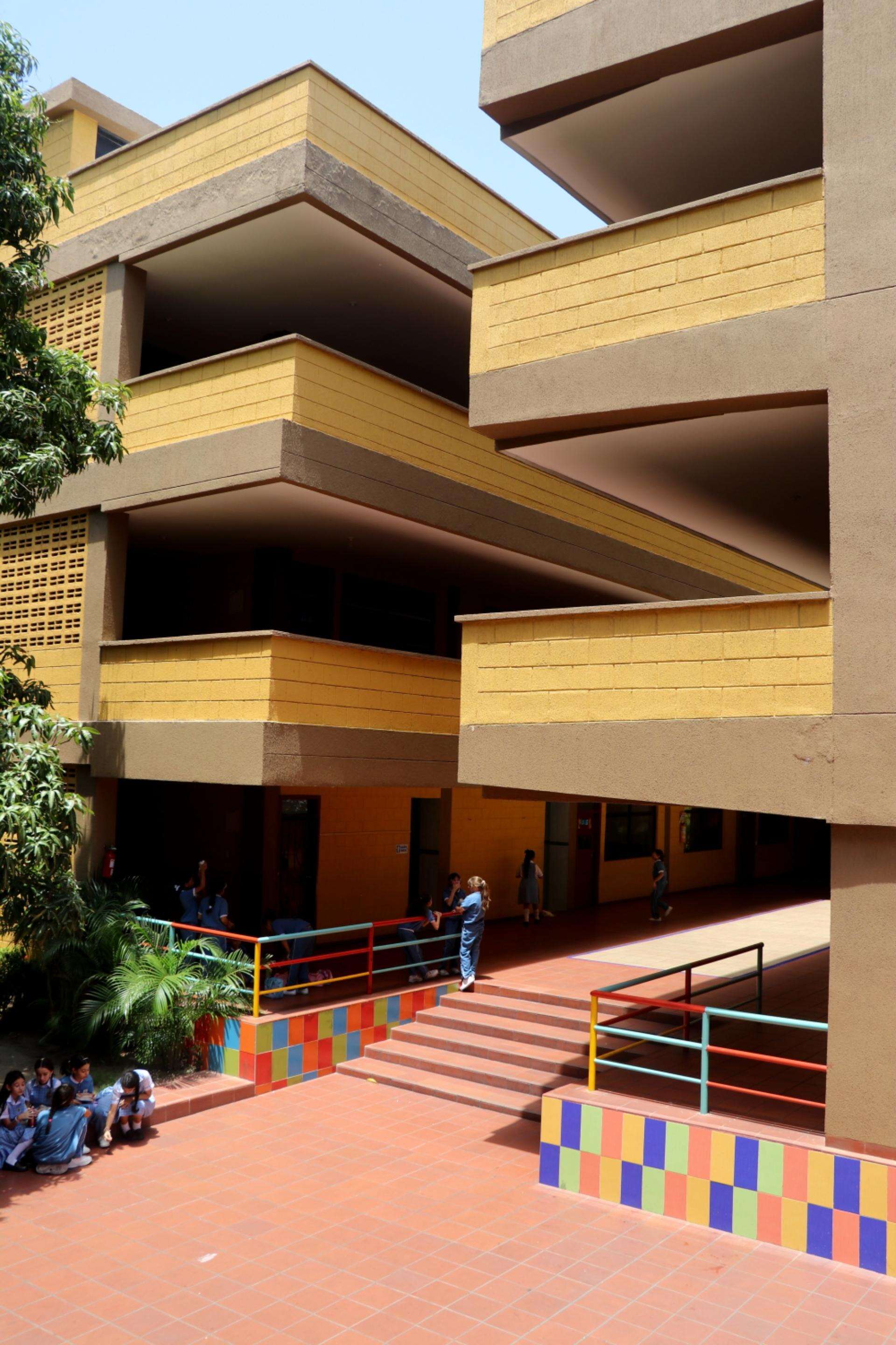 Nuevo Colegio Del Prado