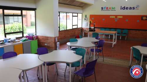 Foto Gimnasio Los Portales - Norte, Zona Arrayanes #2