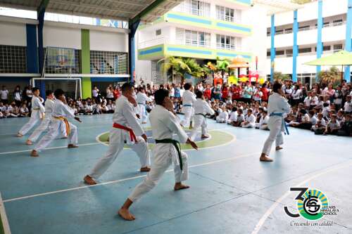 Foto COLEGIO HIMALAYA - HIMALAYA SCHOOL #2