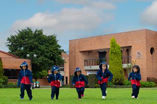 Foto Newman School #2
