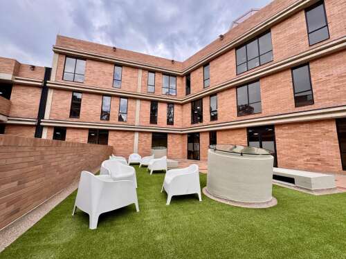Evergreen School, foto 2